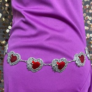 Silver tone heart chain belt with red accents #285